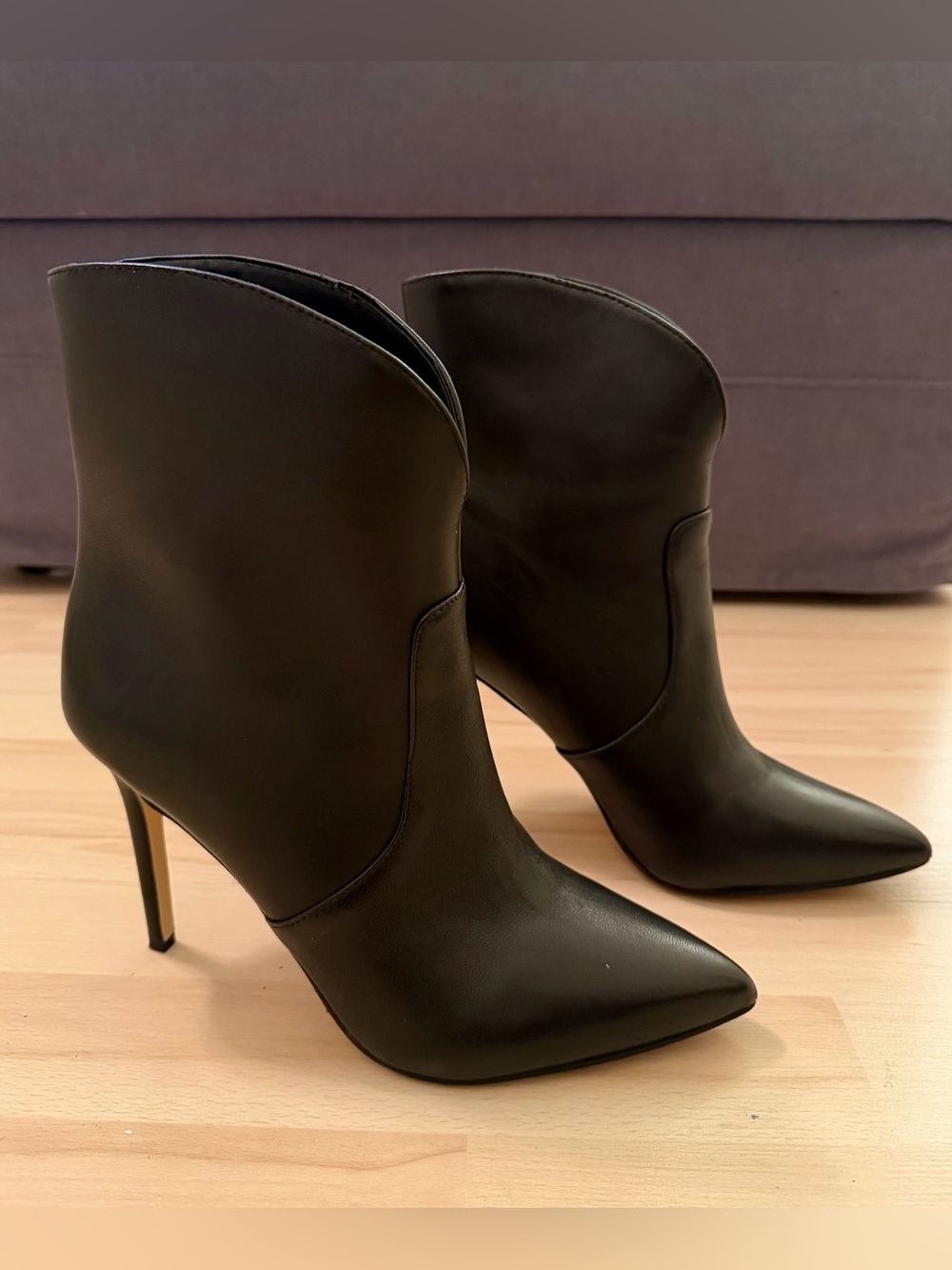 Nine West Tunes Tolate Black Bootie Women’s Size 8